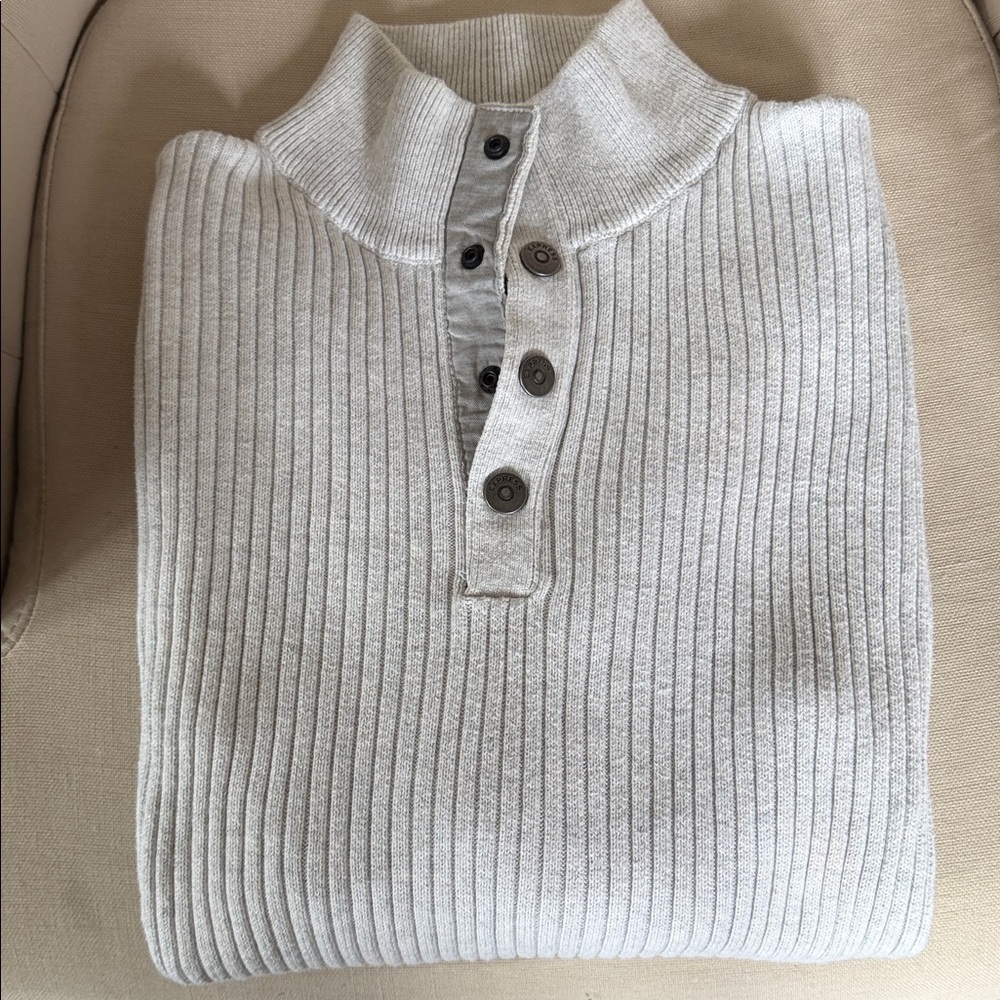 Express Men’s Pullover sweater
